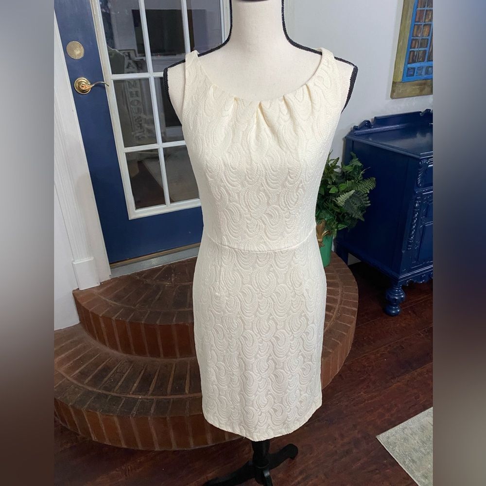 Nine & Co Ivory Lace Dress  Size 4